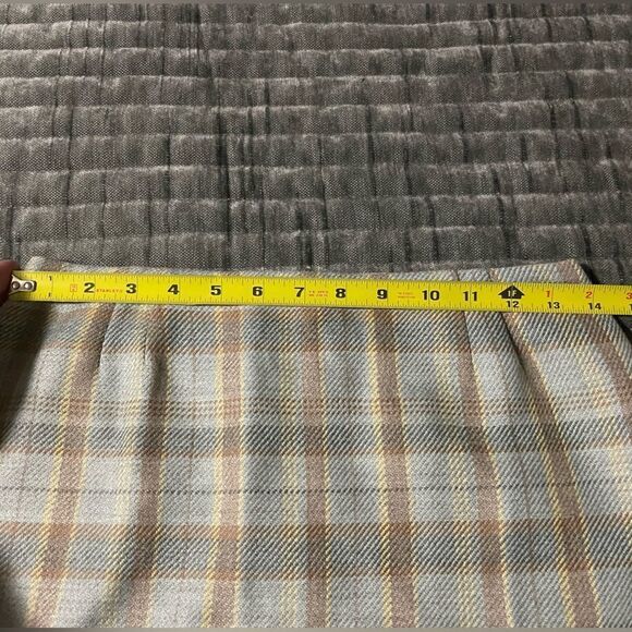 NWT Isani New York designer plaid wool mini skirt size 8 from Saks Fifth Avenue - Picture 3 of 6